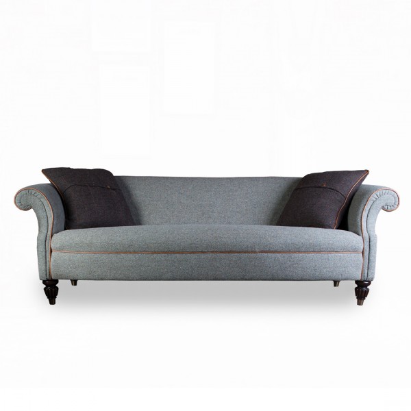 Canapé design Cabourg Chesterfield sans capitons au style édouardien néo-baroque